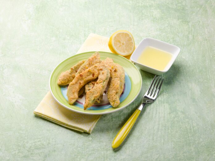 panierowane awokado z sosem cytrynowym